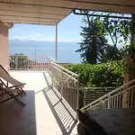 Apartament Lela Medveja