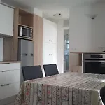 Lela Apartman Medveja