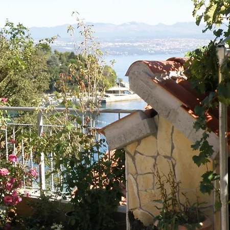 Apartman Lela *