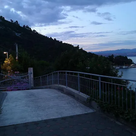 Apartman Lela