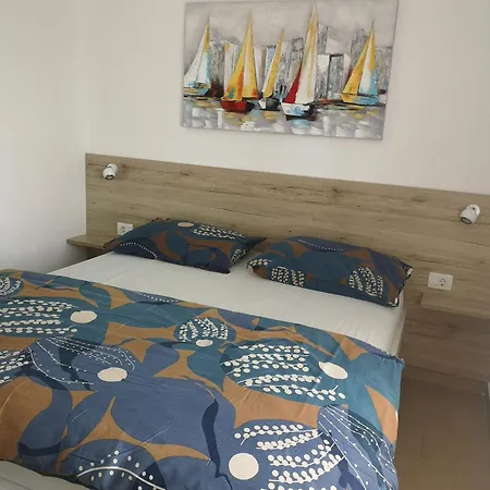 Lela Apartment