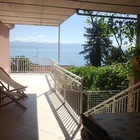 Apartament Villa Lela Medveja