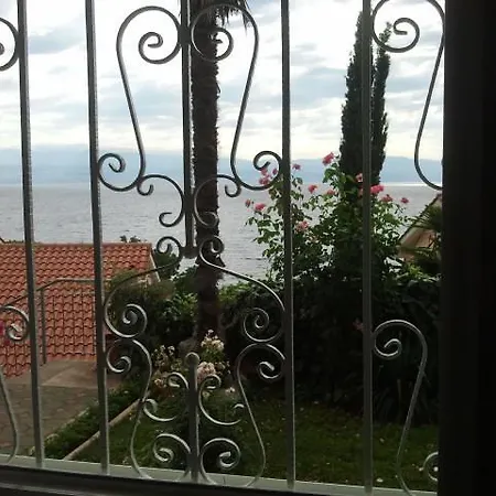 Villa Lela Apartament *